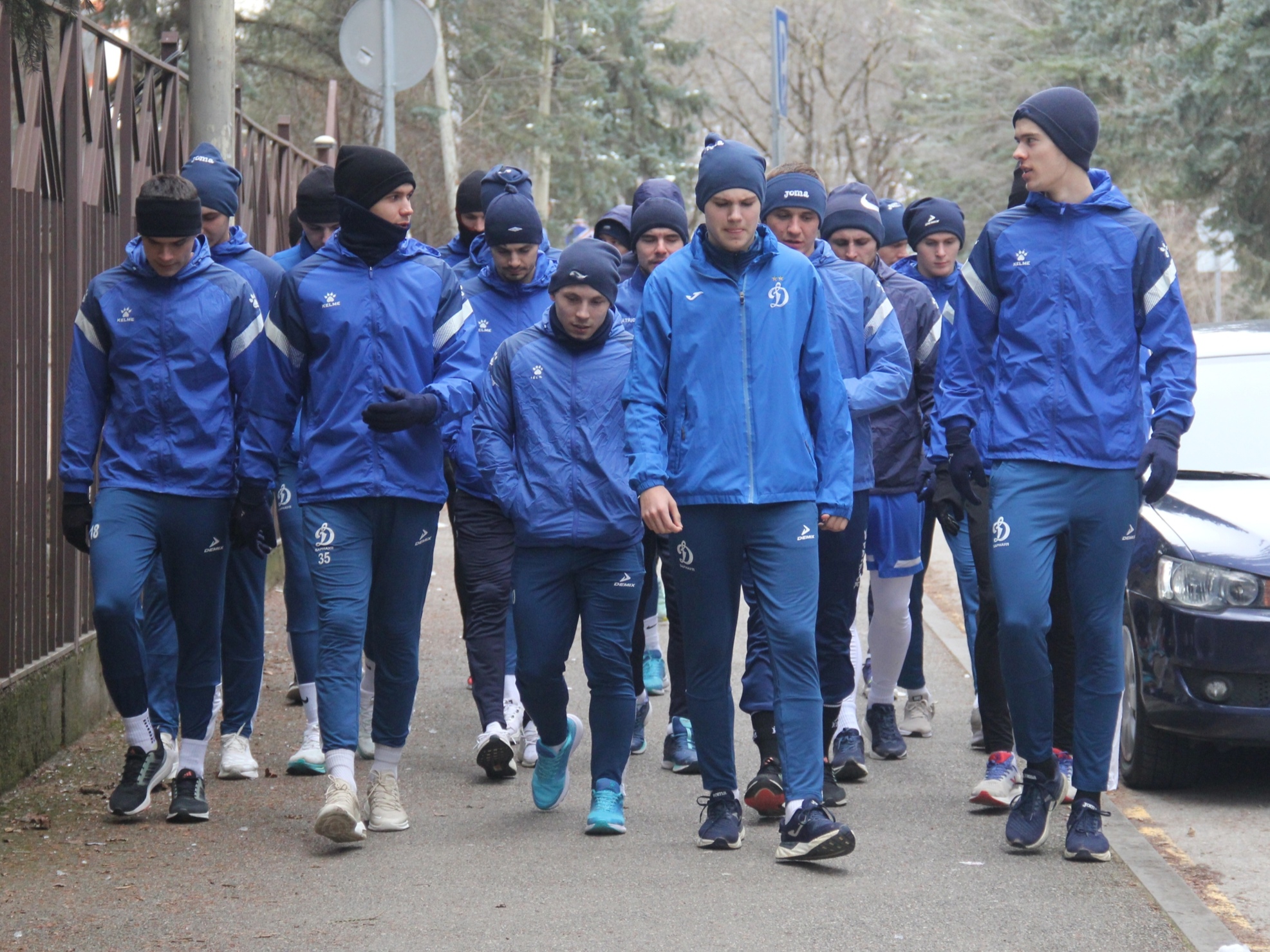 yh9E_PROpUU_edit_54315081547820